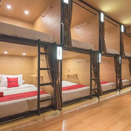 Vk Pods Bandung Hostel Екстериор снимка