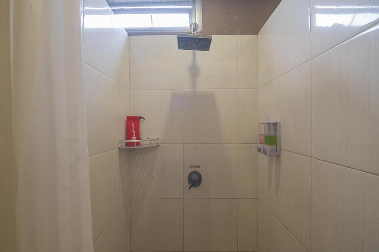 Vk Pods Bandung Hostel Екстериор снимка